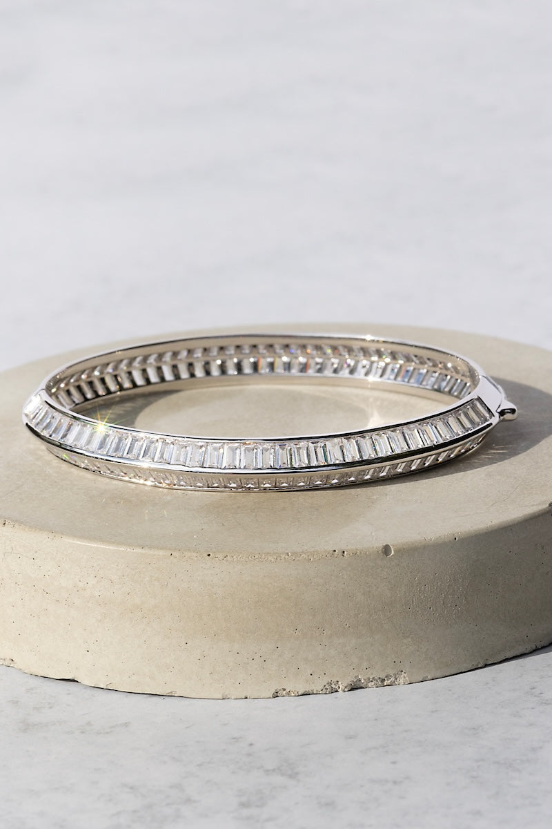 RAZOR EDGE BANGLE IN SILVER by Native Gem - Romi Boutique