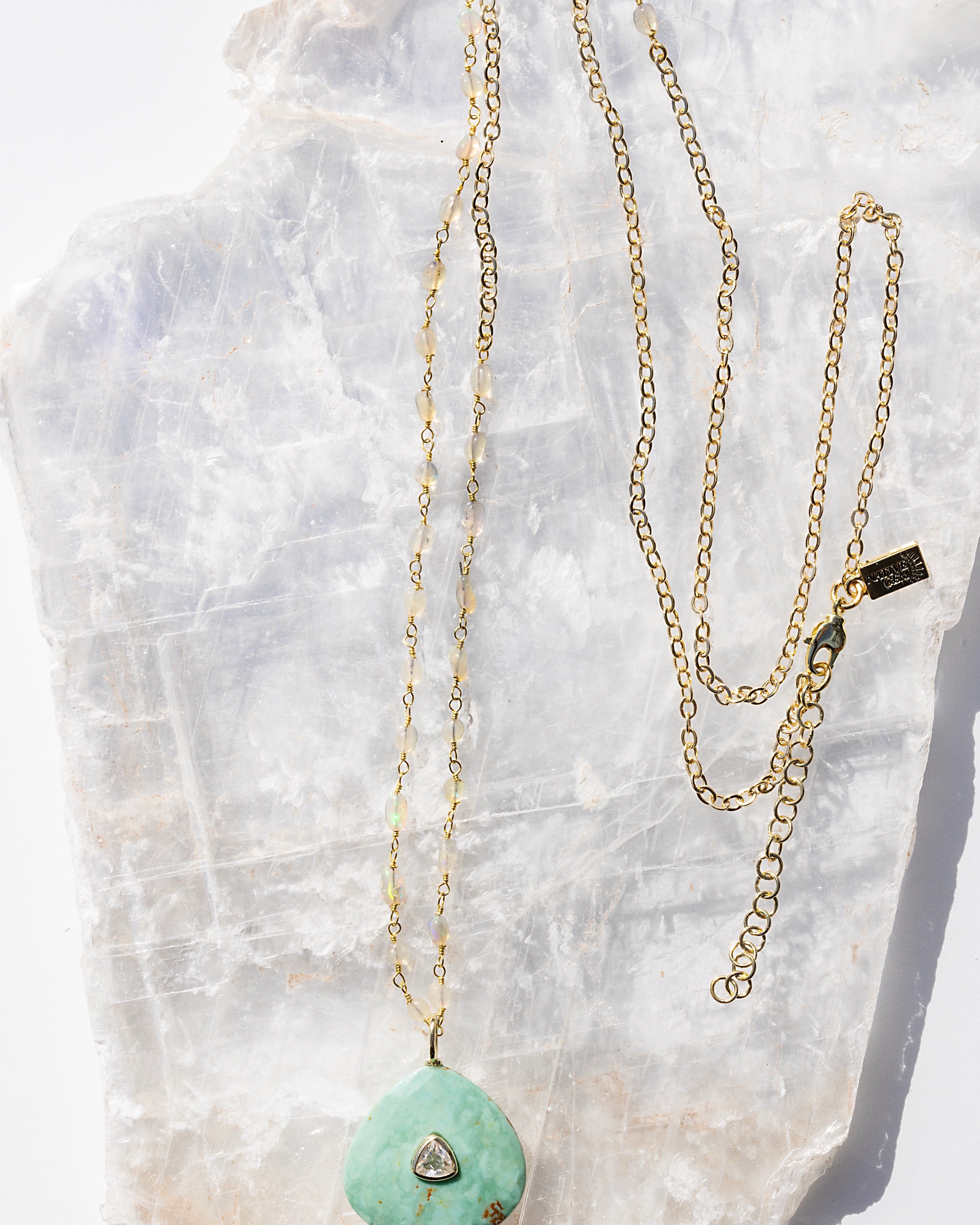 AMULET NECKLACE - Romi Boutique