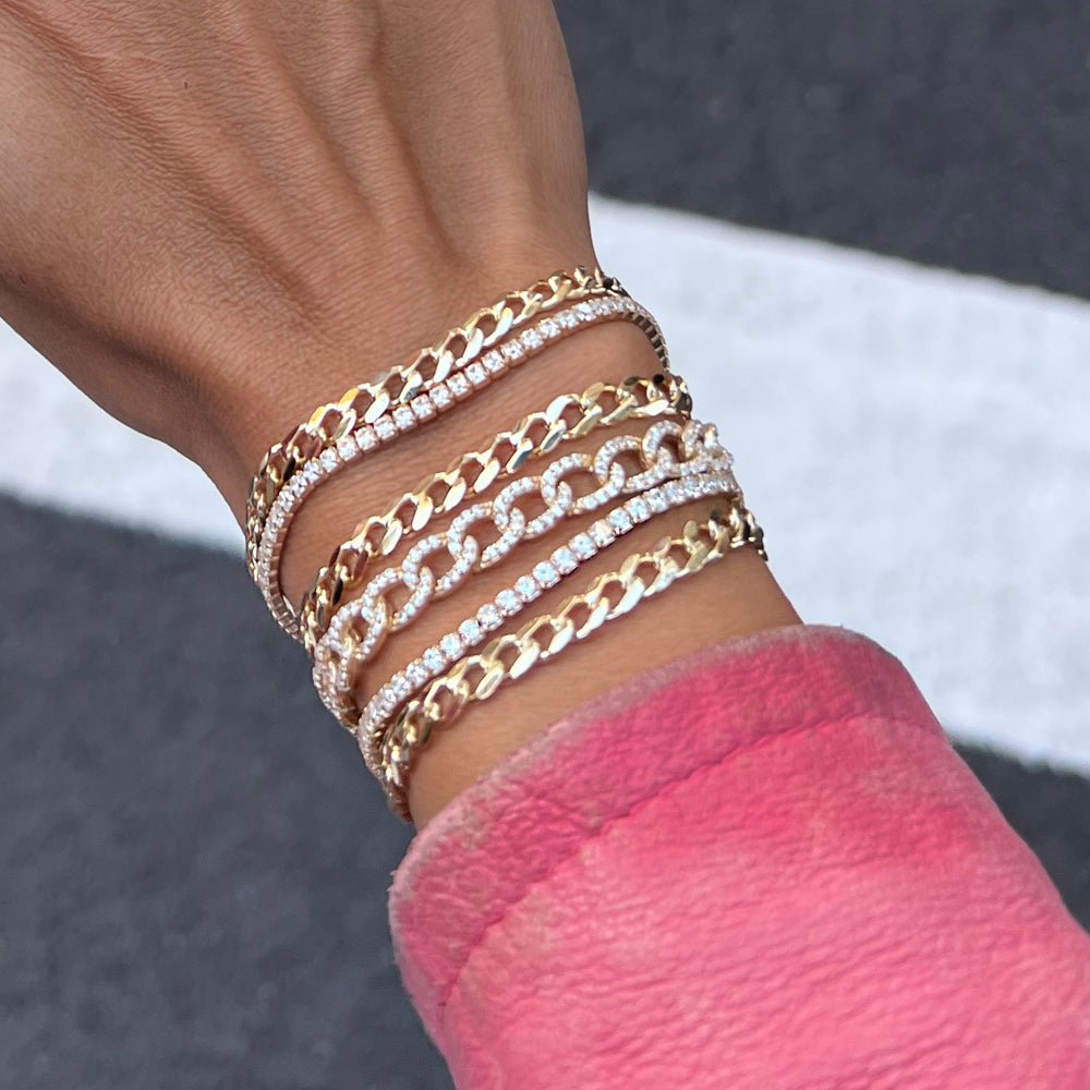 ANA BRACELET IN GOLD/WHITE - Romi Boutique
