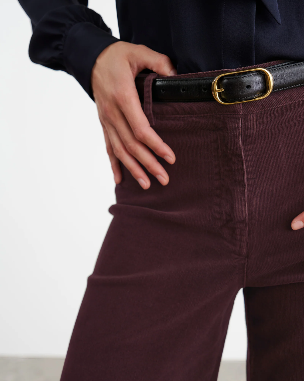 REINE BELT IN BLACK - Romi Boutique
