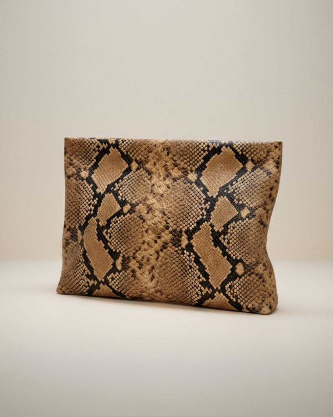 JERRY CLUTCH - Romi Boutique