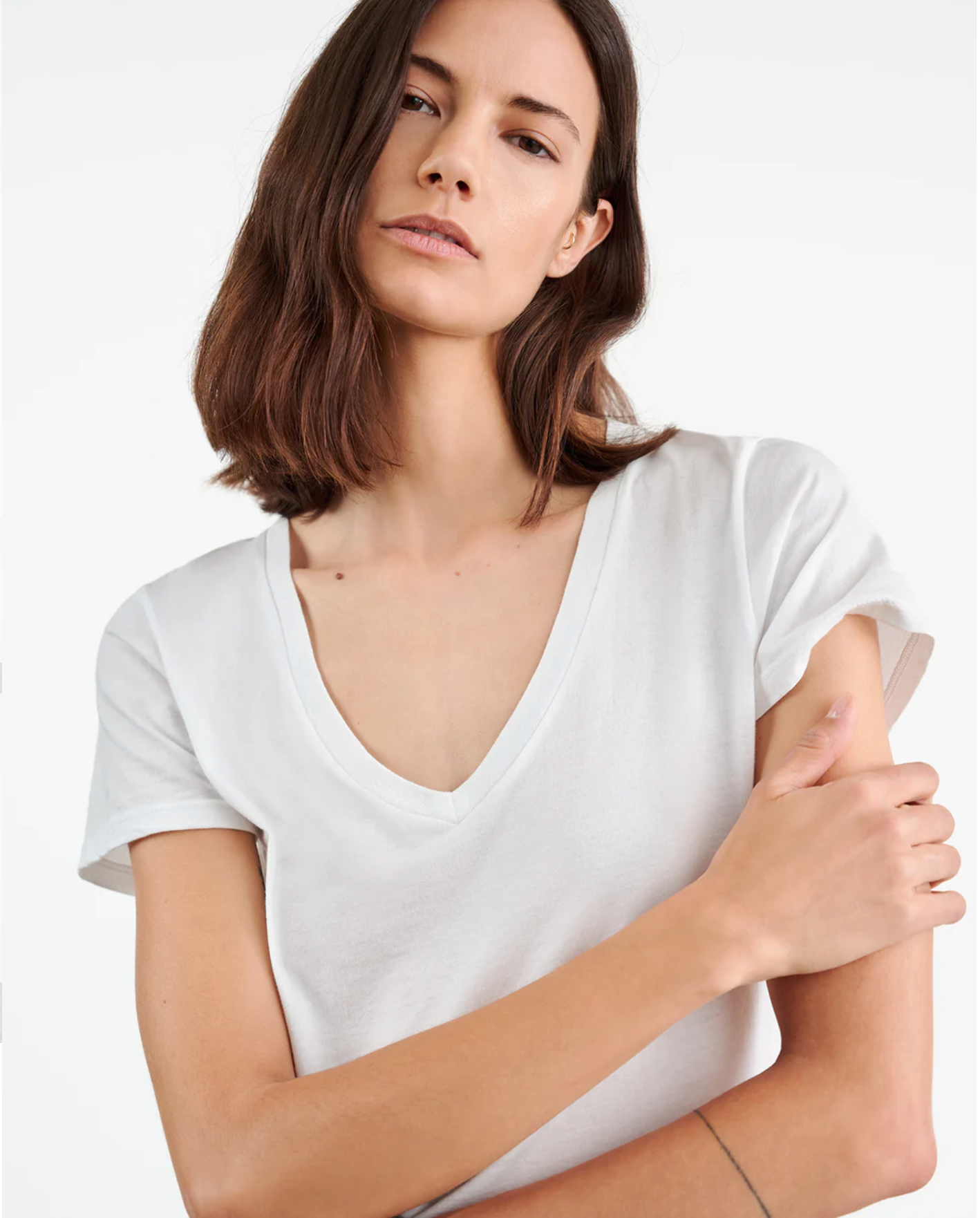 CAROL V-NECK TEE SHIRT by Nili Lotan - Romi Boutique