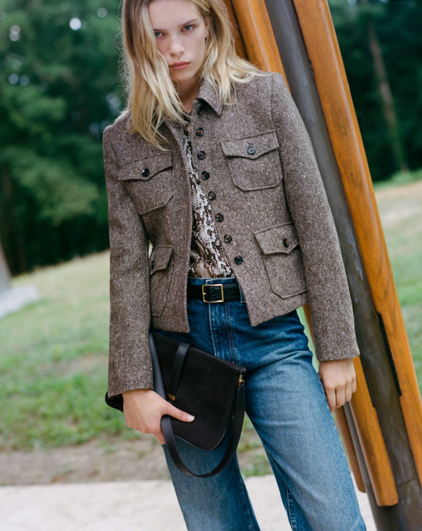 GAIA SLIM SHIRT IN STONE/BROWN SNAKE PRINT - Romi Boutique