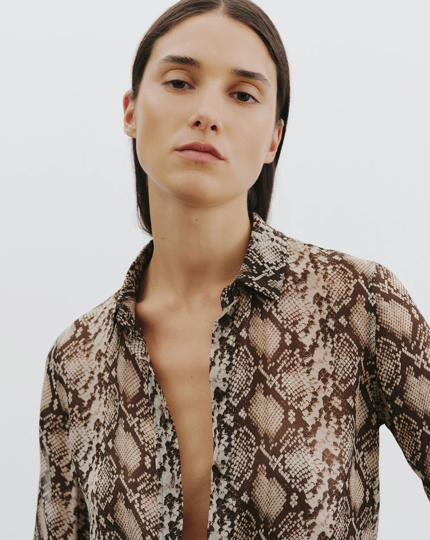 GAIA SLIM SHIRT IN STONE/BROWN SNAKE PRINT - Romi Boutique