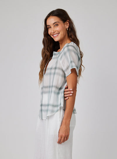 RAGLAN CAP SLEEVE PULLOVER IN SAGE SHADOW PLAID