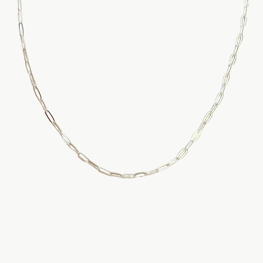 ROSE DAINTY PAPERCLIP CHAIN NECKLACE IN SILVER - Romi Boutique