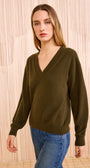 RYLA CASHMERE V-NECK PULLOVER IN HUNTER - Romi Boutique