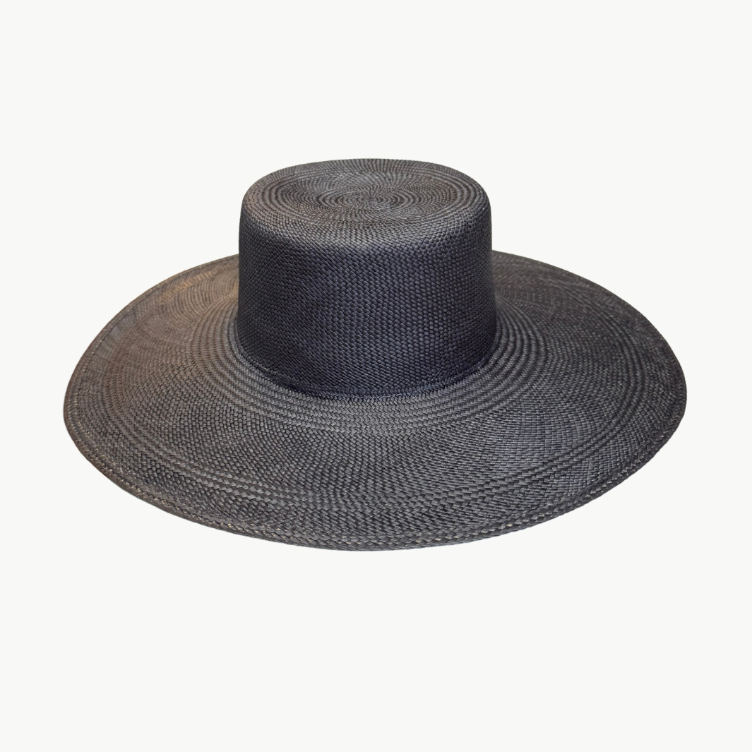 SOLVEIG JUNIOR IN BLACK by Van Palma - Romi Boutique