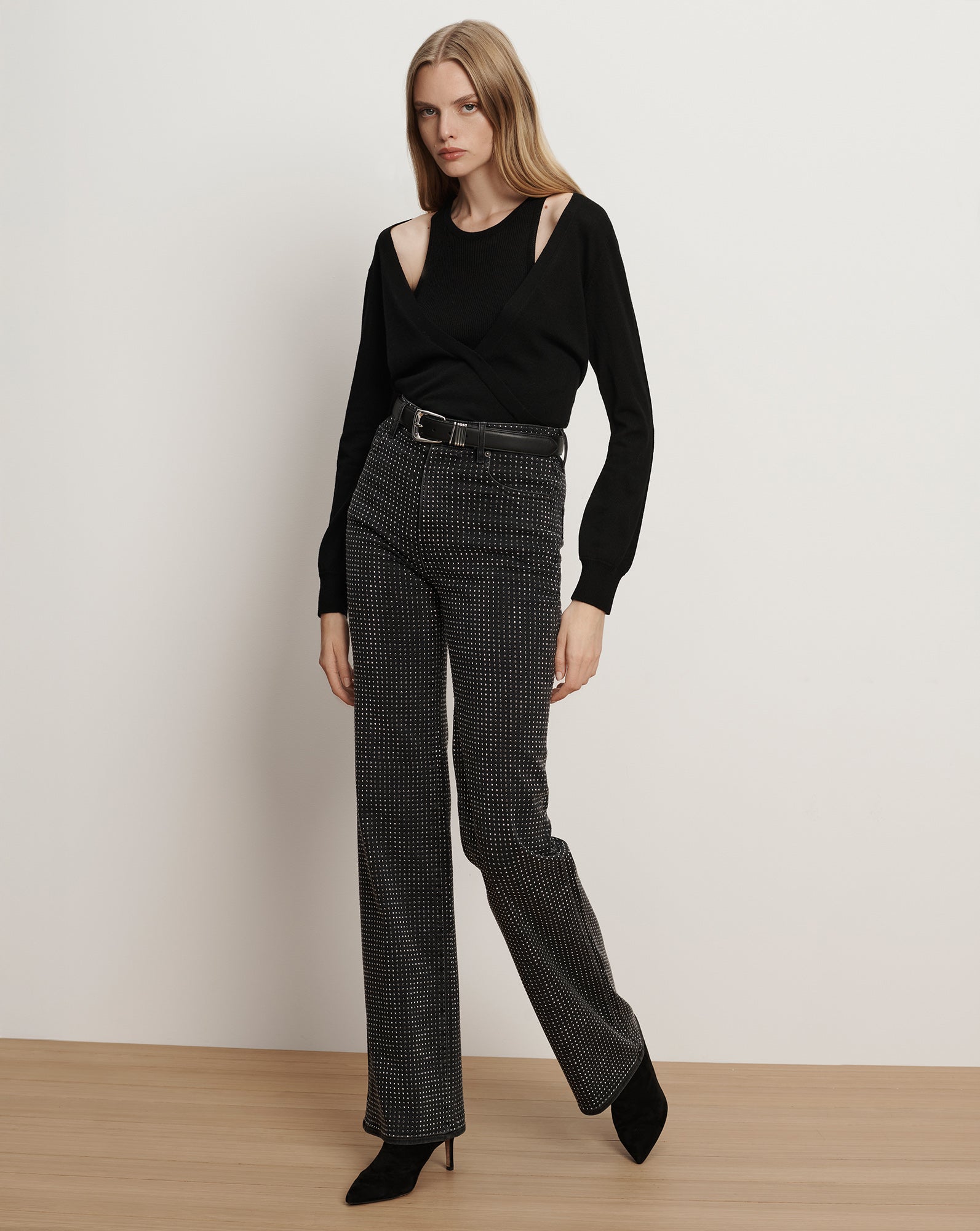 LOLASEE MERINO WOOL PULLOVER IN BLACK - Romi Boutique