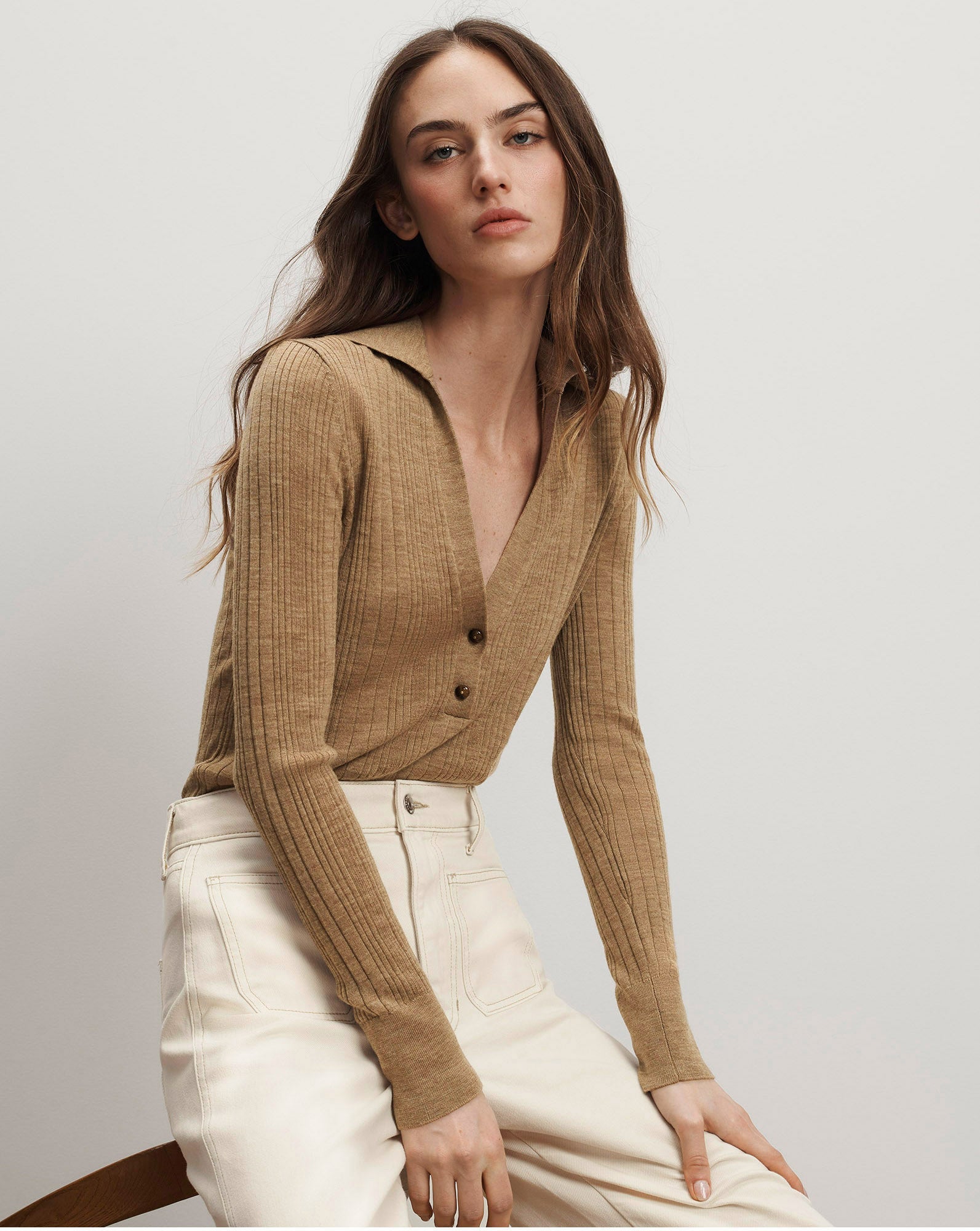 ROUNI PULLOVER IN DARK KHAKI - Romi Boutique