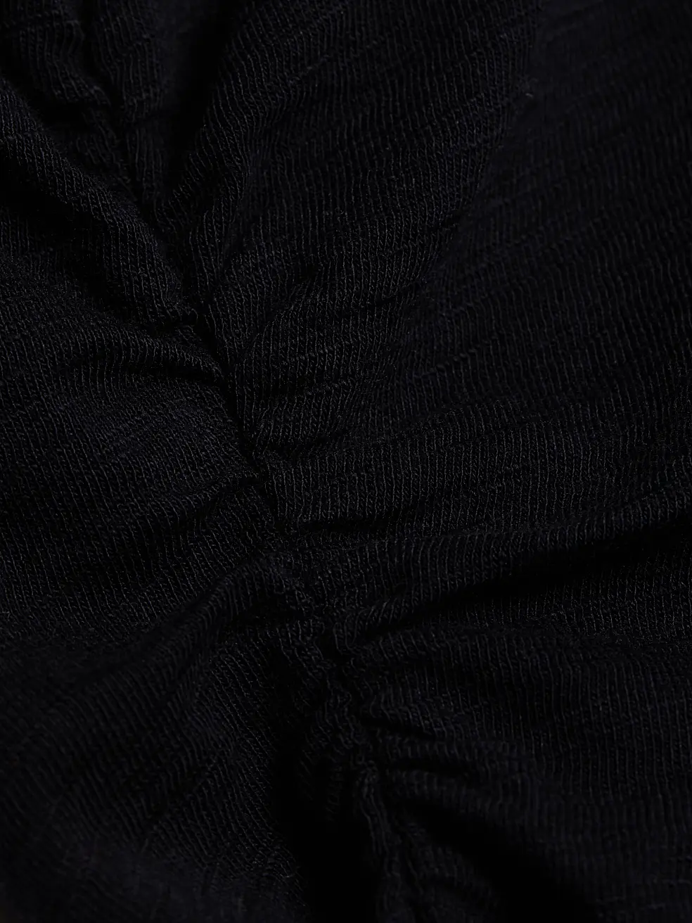 KISHA TOP IN NAVY - Romi Boutique