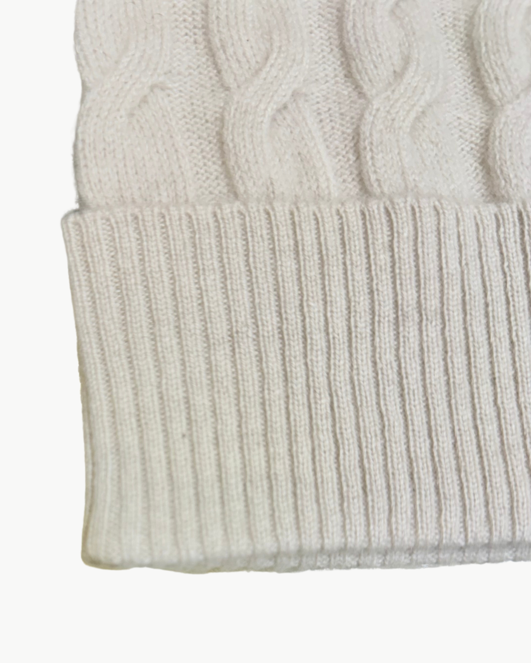 TRISTAN CABLE KNIT BEANIE by W.Cashmere - Romi Boutique