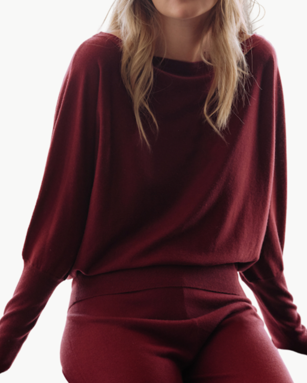 GRAYSON OFF-THE-SHOULDER SWEATER IN BURGUNDY - Romi Boutique