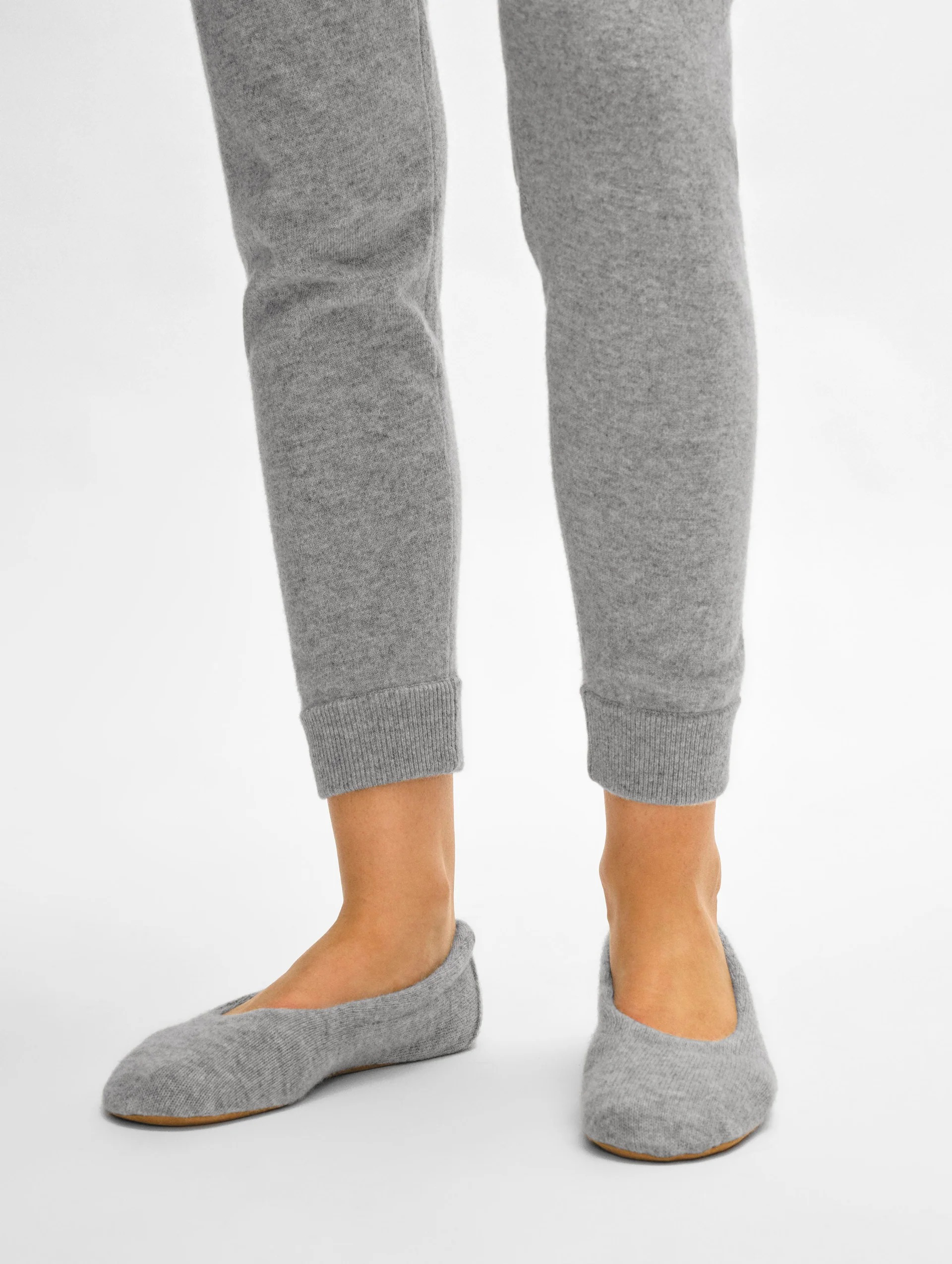CASHMERE BALLET SLIPPER IN GREY HEATHER - Romi Boutique