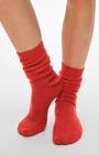 CASHMERE RIBBED SOCK IN CARMINE RED - Romi Boutique
