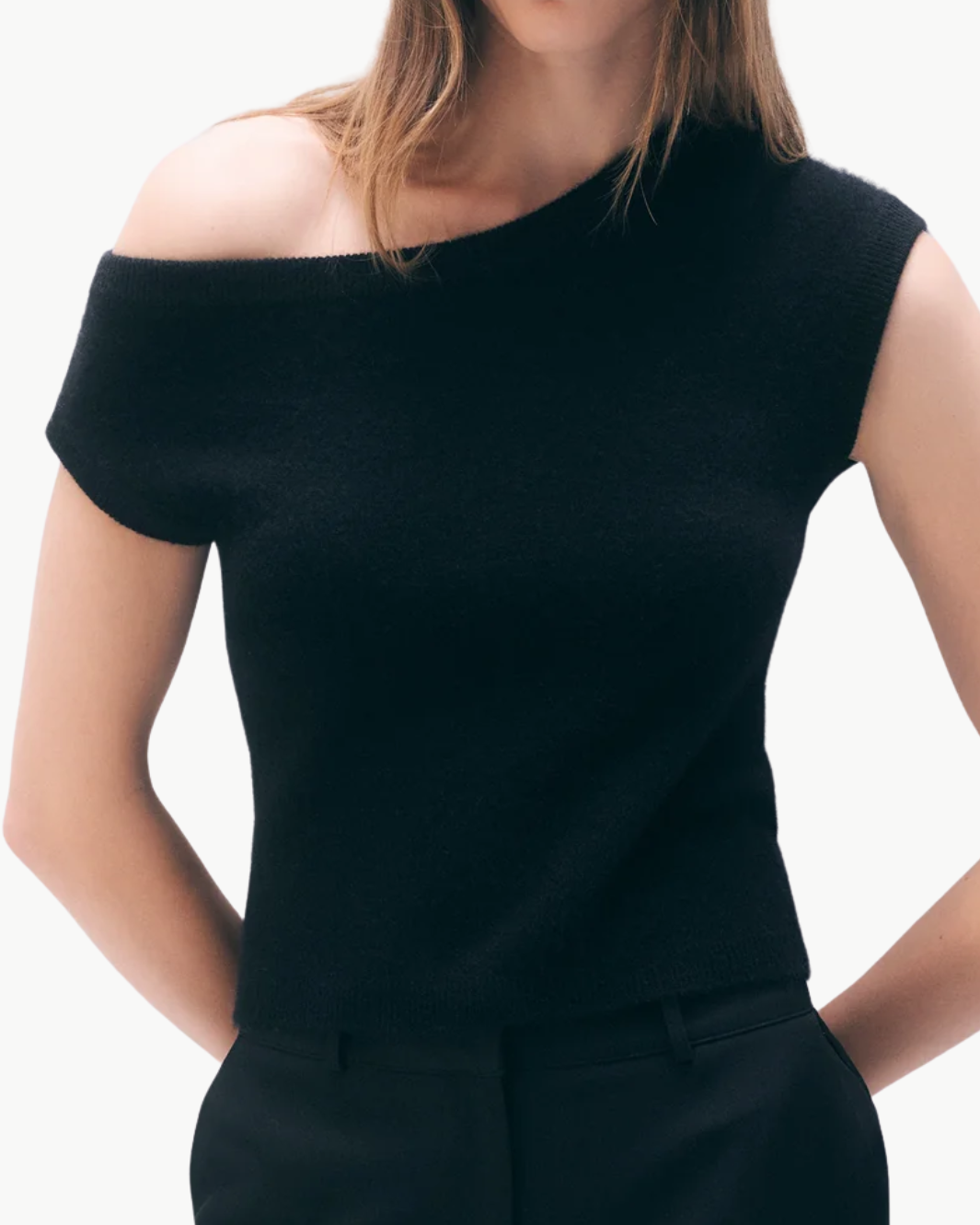 CASHMERE OFF SHOULDER TOP IN BLACK - Romi Boutique