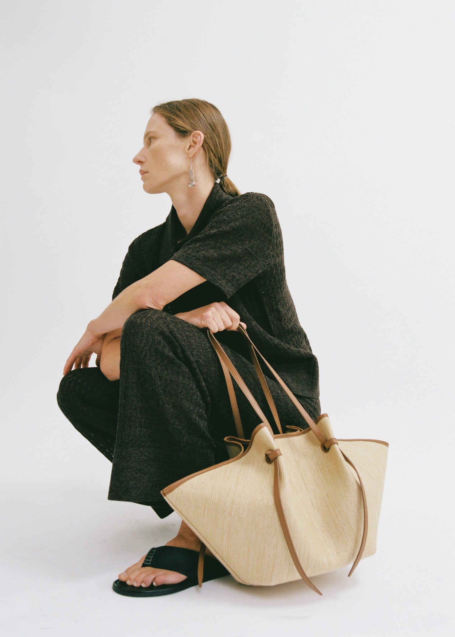 LARGE MOCHI WOVEN RAFFIA by Yuzefi - Romi Boutique