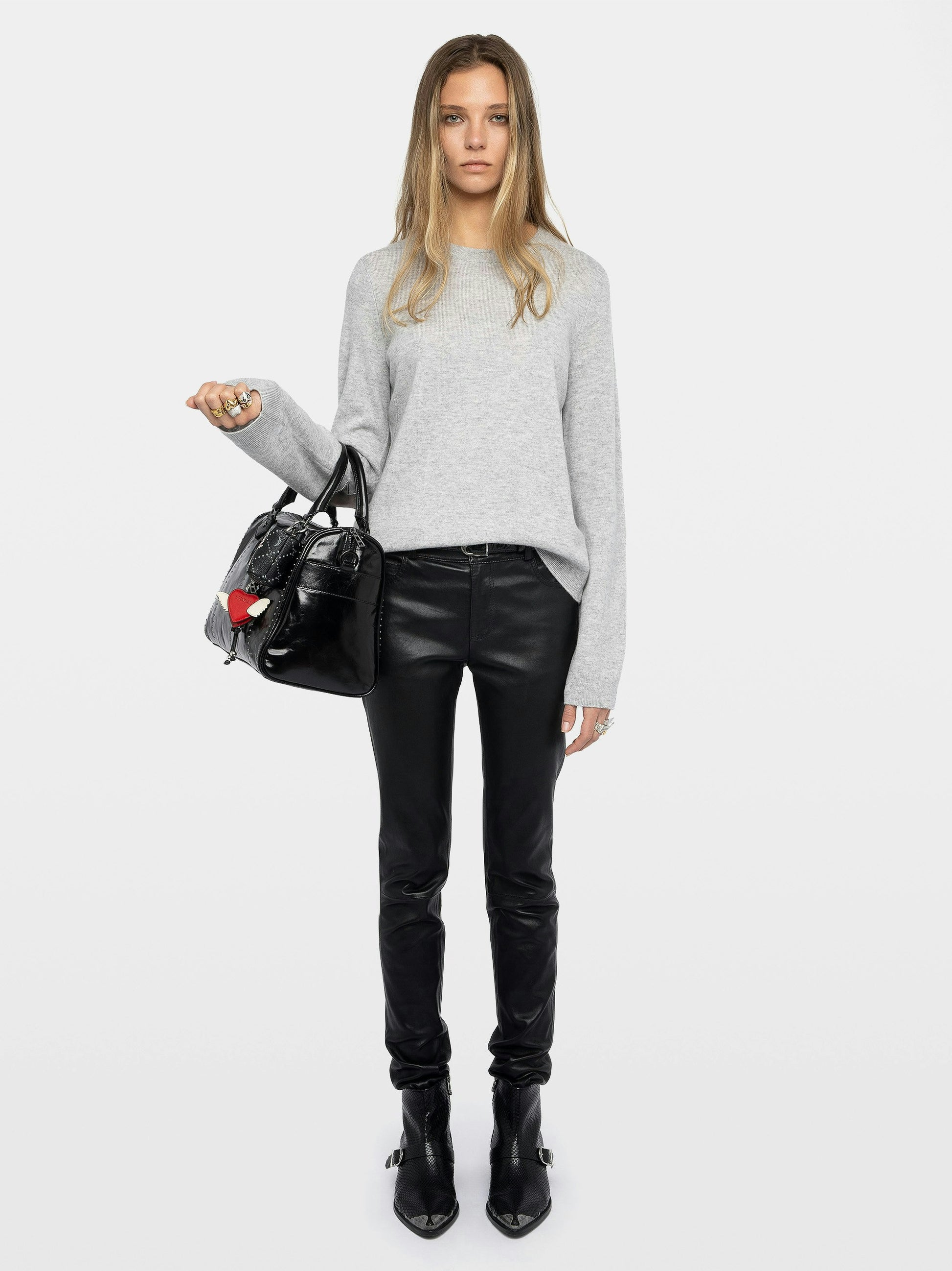 CARA SWEATER IN LIGHT GREY - Romi Boutique