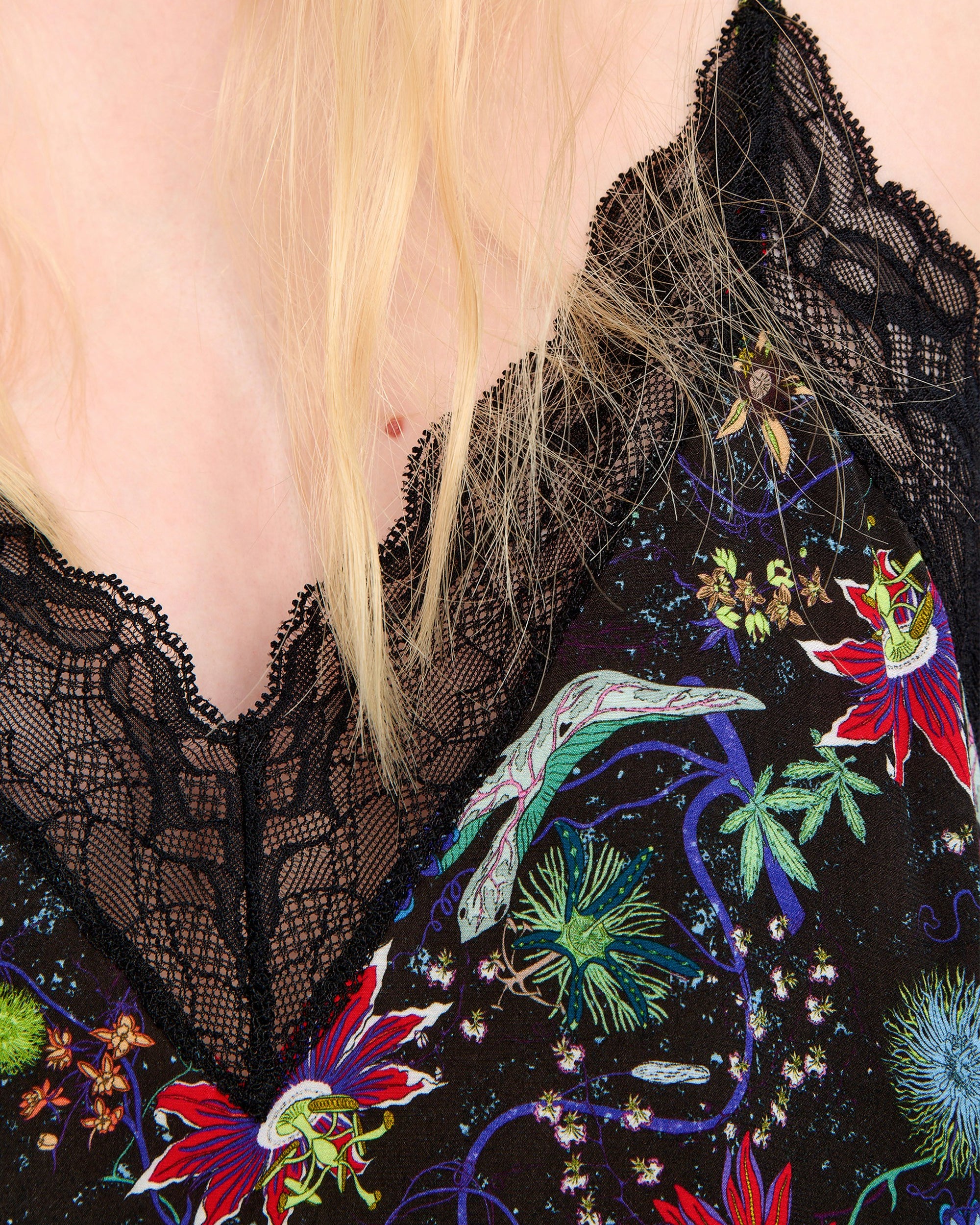 CHRISTY SOFT VIRGIN GARDEN CAMISOLE IN ENCRE - Romi Boutique