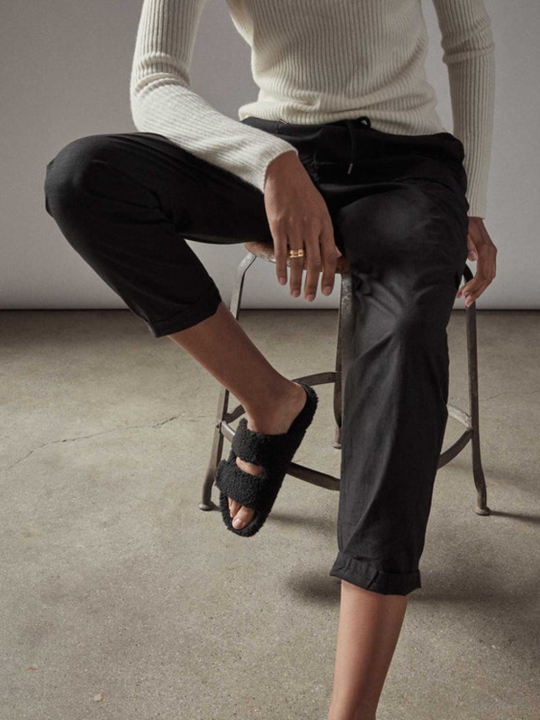 RIP STOP UTILITY PANT IN BLACK - Romi Boutique