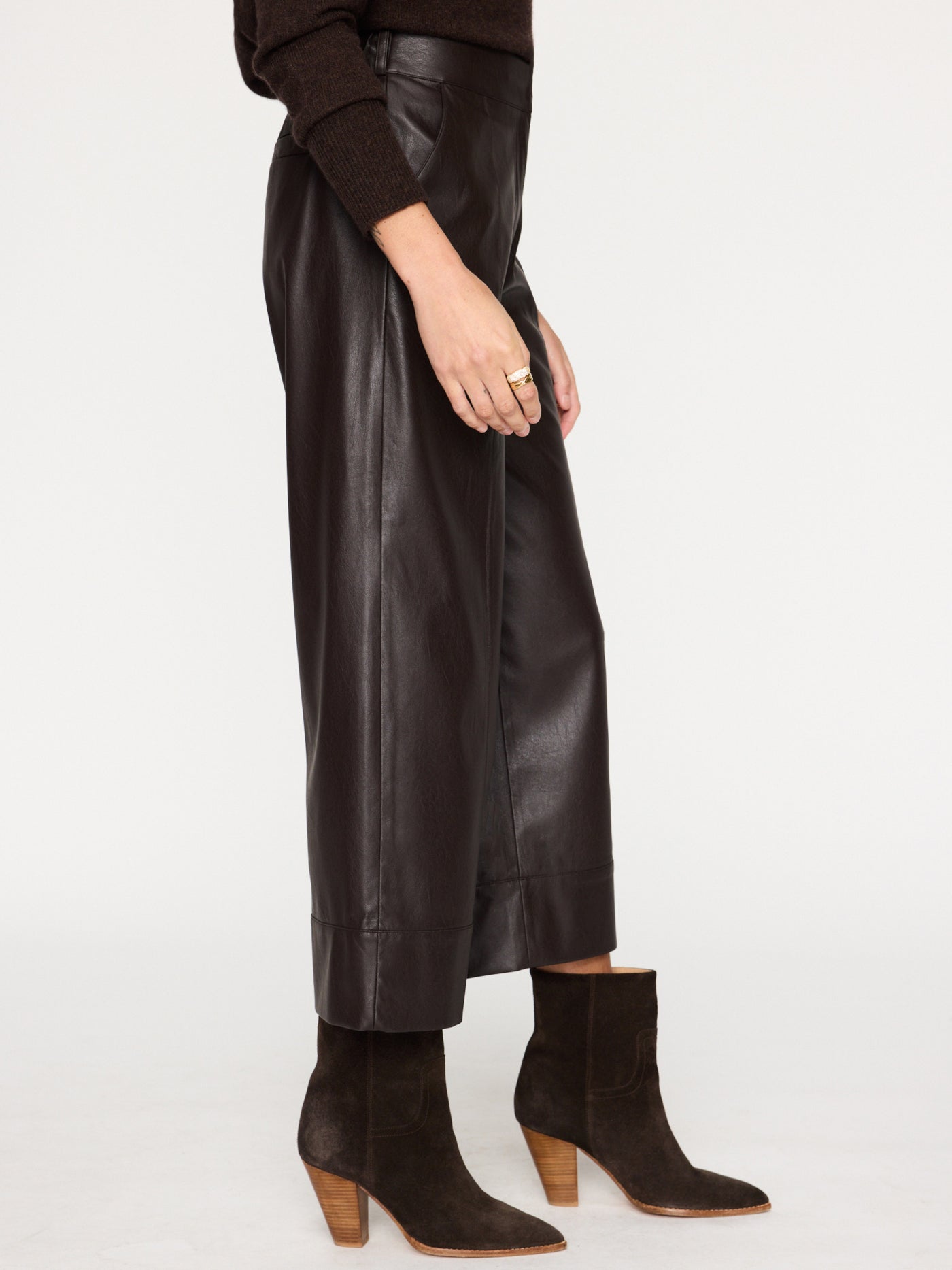 ODELE VEGAN LEATHER CROPPED PANT IN TIMBER - Romi Boutique