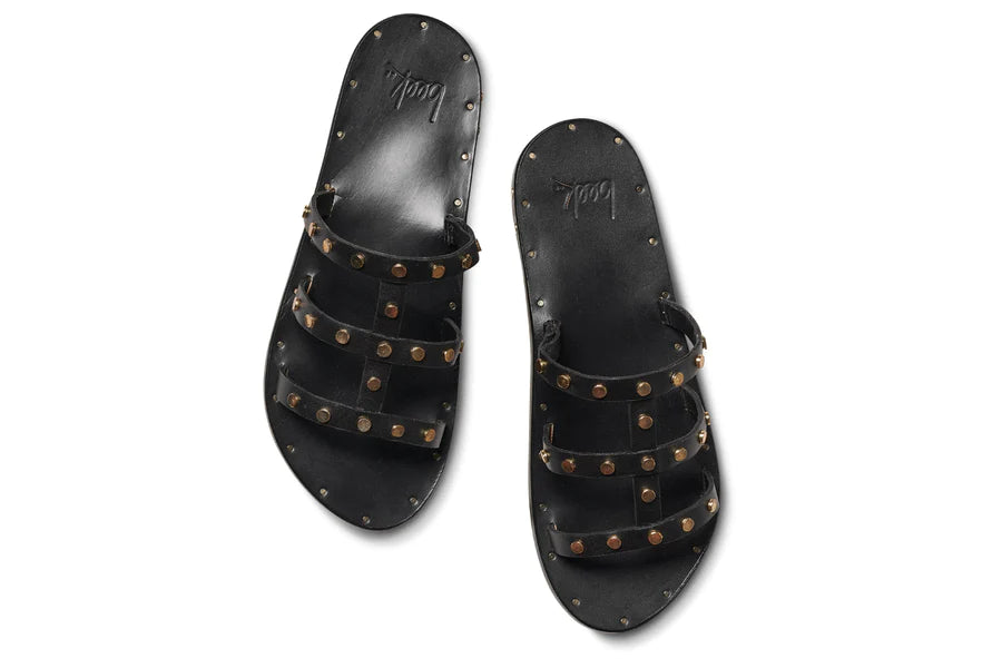 'I'IWI LEATHER SANDAL IN BLACK - Romi Boutique
