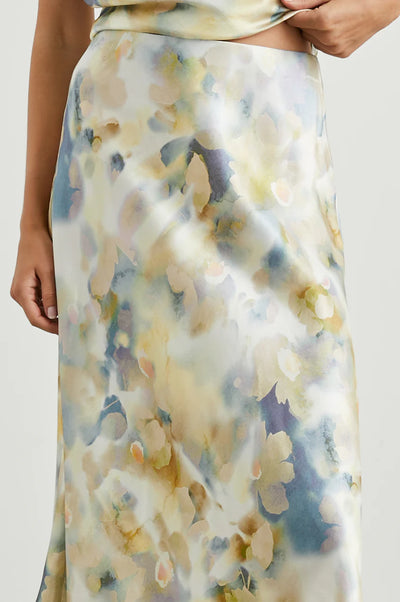 ANYA SKIRT IN DIFFUSED BLOOM - Romi Boutique