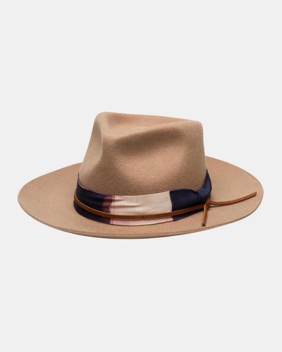 WYATT HAT IN CAMEL - Romi Boutique