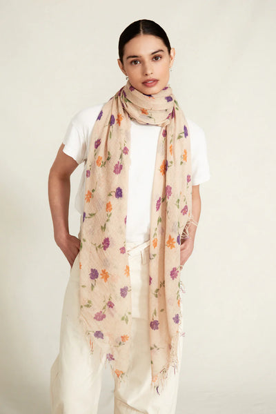 CASHMERE AND SILK SCARF IN CREAM - Romi Boutique