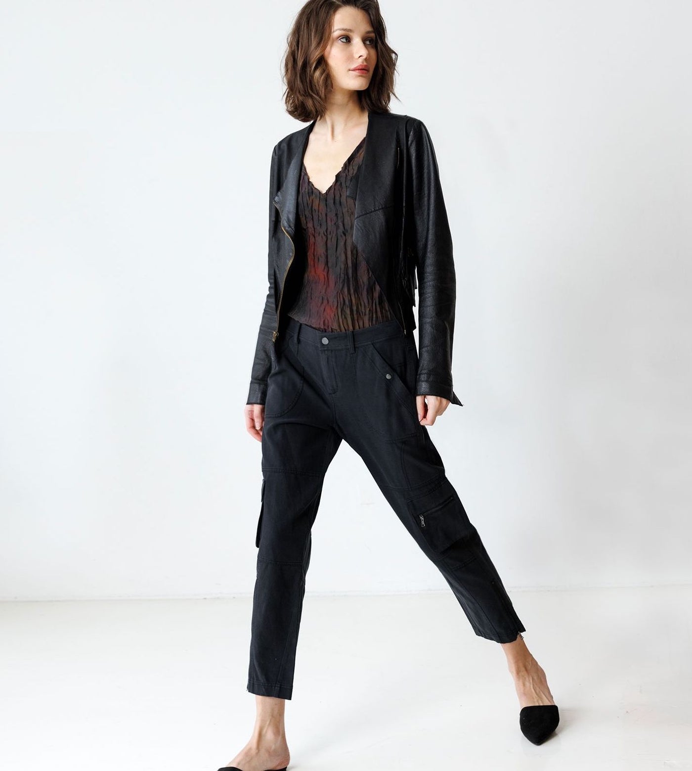 GO UTILITY PANT REDUX IN WASHED BLACK - Romi Boutique