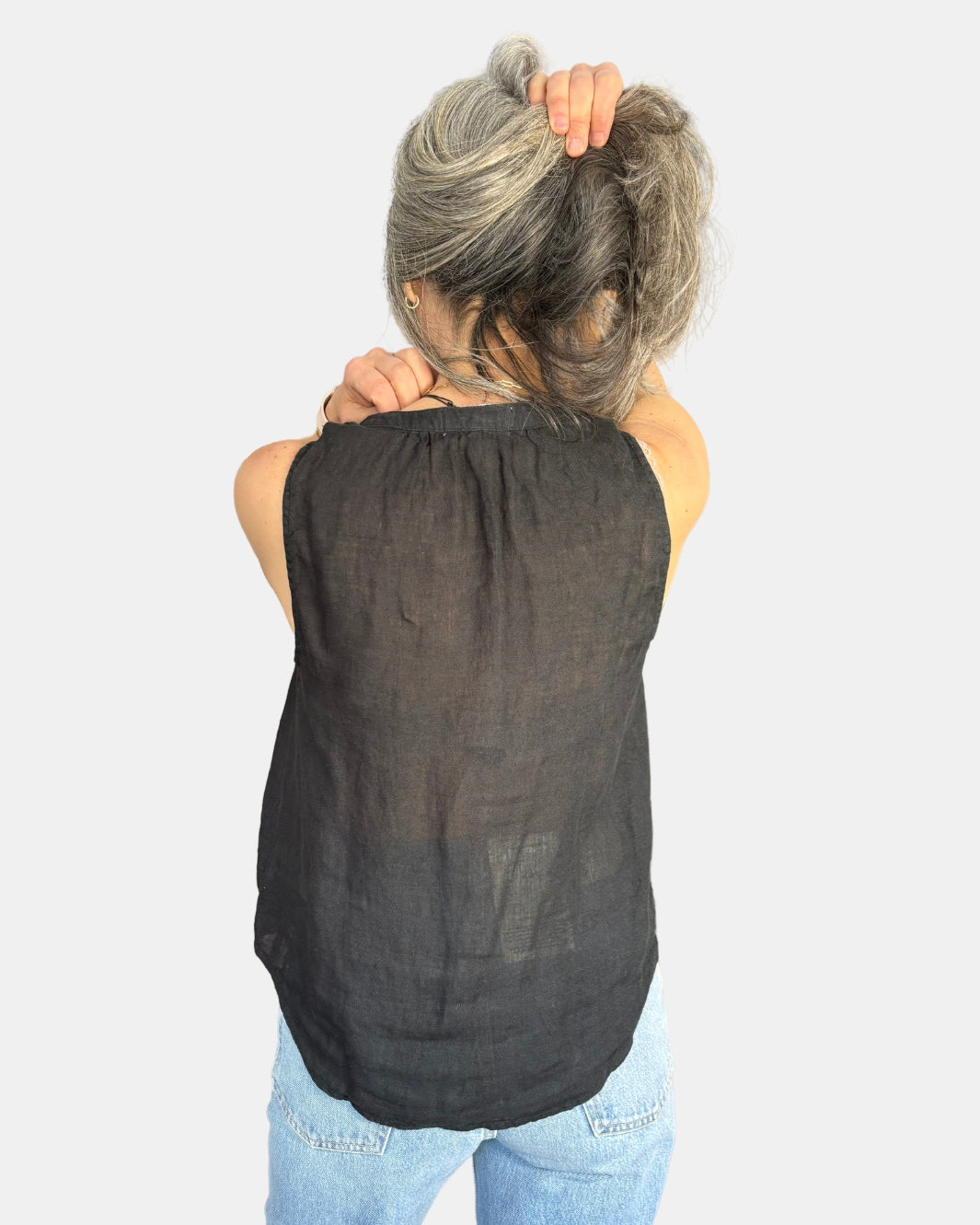 SLEEVELESS SHIRRED SHOULDER BLOUSE IN BLACK - Romi Boutique