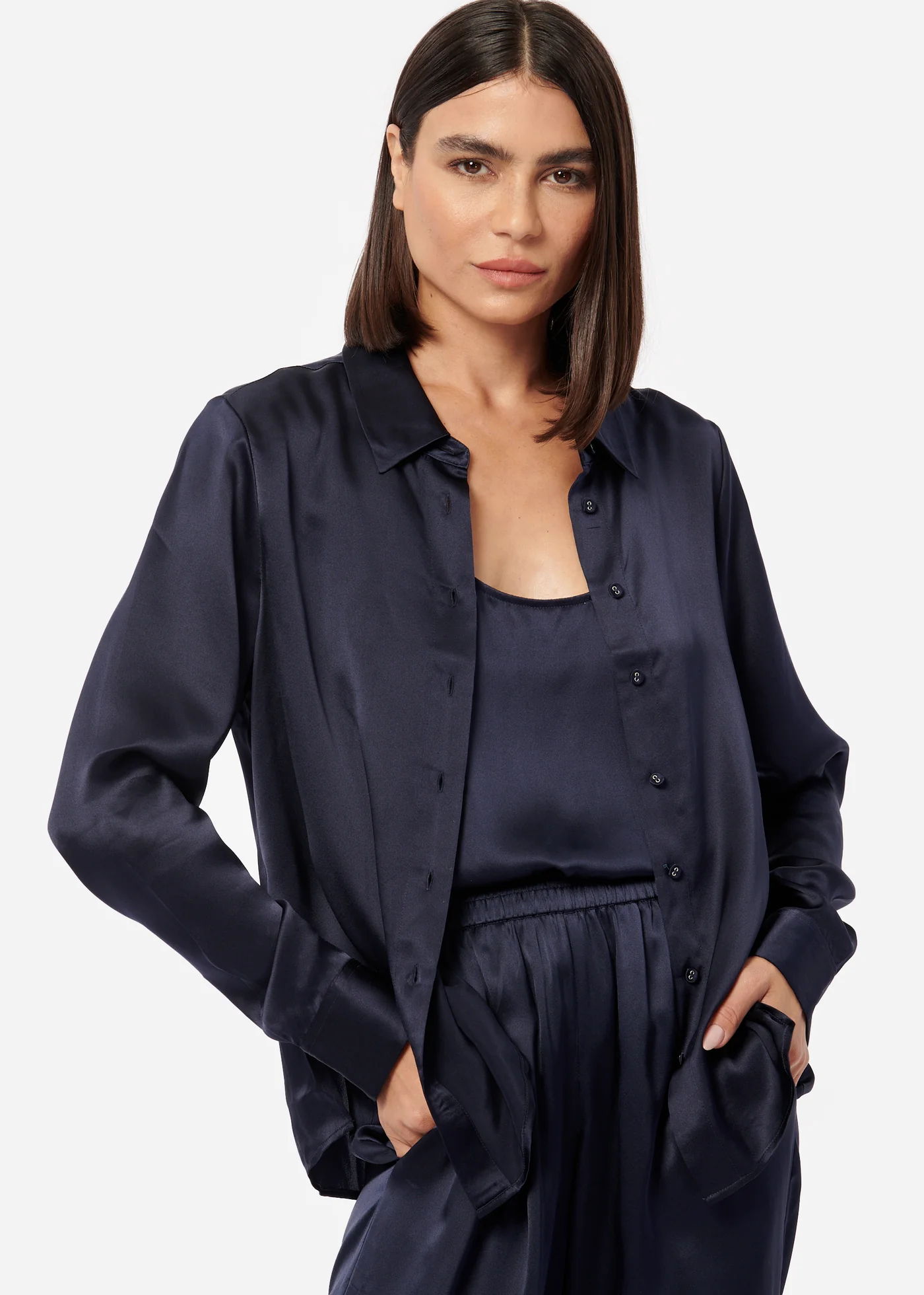CROSBY BLOUSE IN NAVY - Romi Boutique